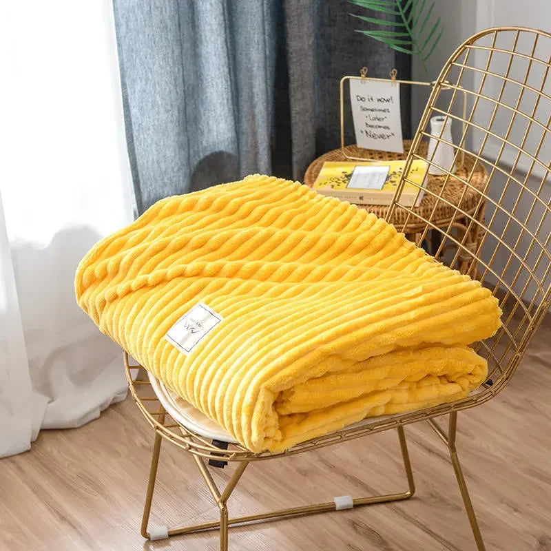 Cozy Patterned Throw Blanket